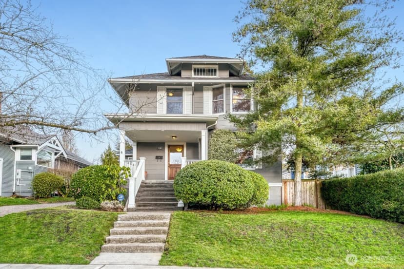 Property photo for 2830 33rd Avenue S, Seattle photo 29