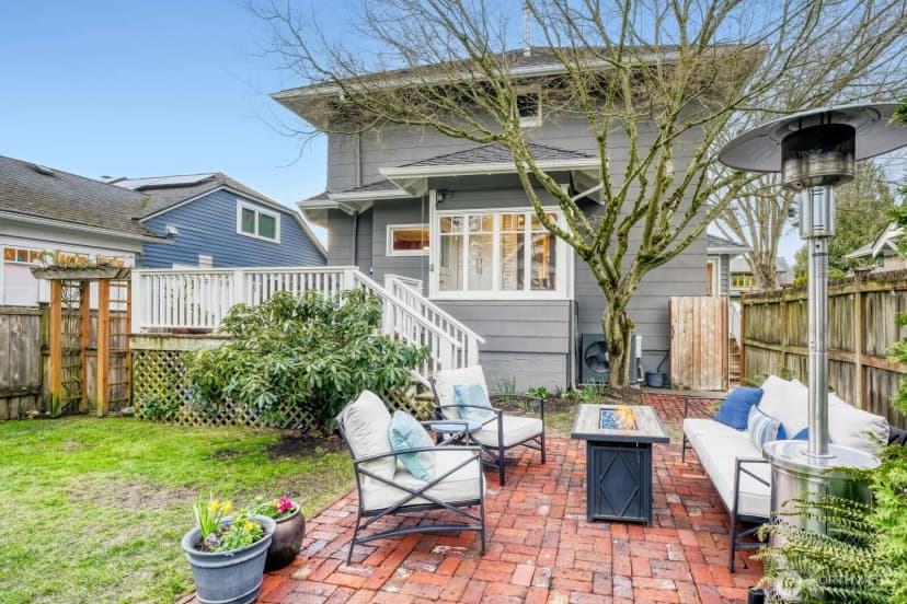 Property photo for 2830 33rd Avenue S, Seattle photo 25