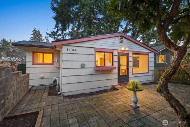 Property photo for 14044 Lenora Place N, Seattle