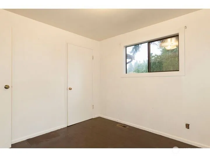 Property photo for 14044 Lenora Place N, Seattle photo 22