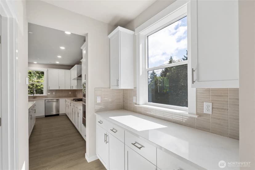 Property photo for 10538 135th Place Se #31, Kirkland photo 18