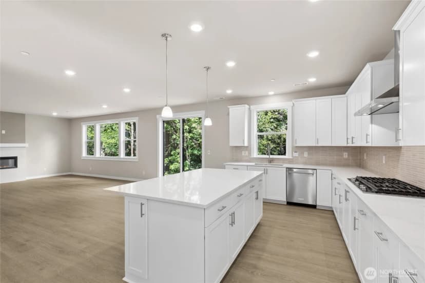 Property photo for 10538 135th Place Se #31, Kirkland photo 11