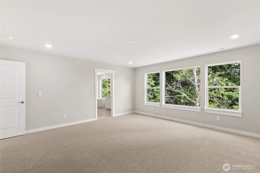 Property photo for 10538 135th Place Se #31, Kirkland photo 31