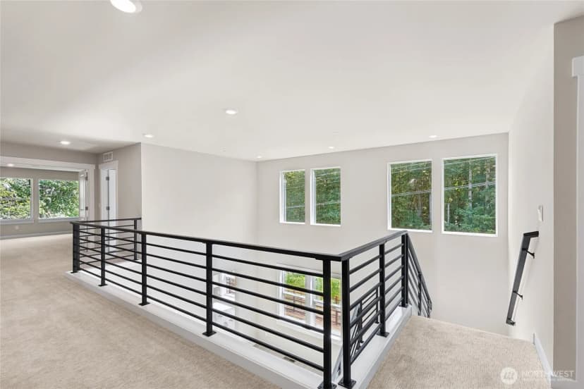 Property photo for 10538 135th Place Se #31, Kirkland photo 25