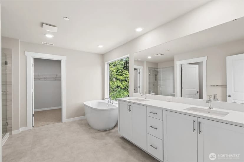 Property photo for 10538 135th Place Se #31, Kirkland photo 34