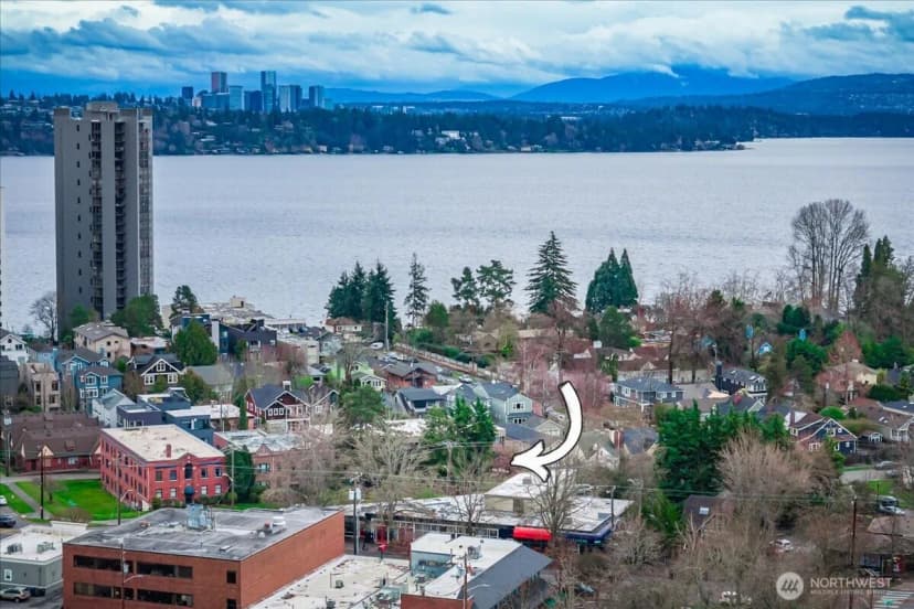 Property photo for 1616 41st Avenue E #101, Seattle photo 25