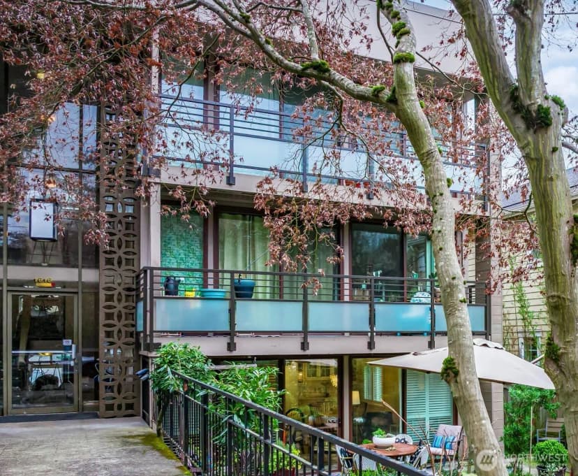 Property photo for 1616 41st Avenue E #101, Seattle