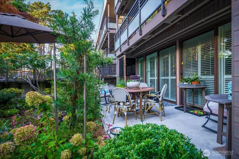 Property photo for 1616 41st Avenue E #101, Seattle photo 30