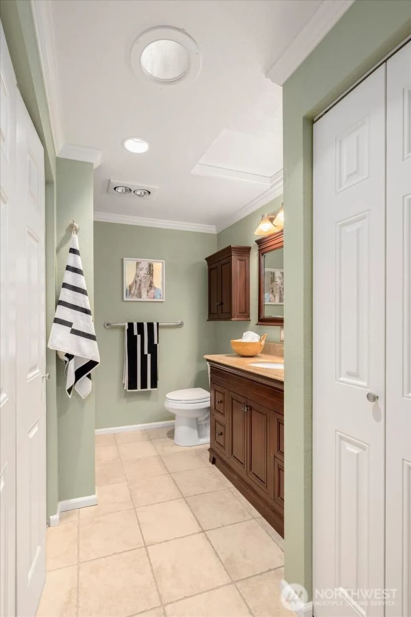 Property photo for 15907 Ne 40th Way #32a, Redmond photo 17
