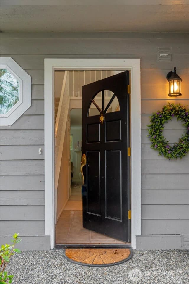 Property photo for 15907 Ne 40th Way #32a, Redmond photo 2