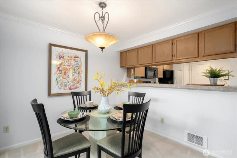 Property photo for 15907 Ne 40th Way #32a, Redmond photo 8