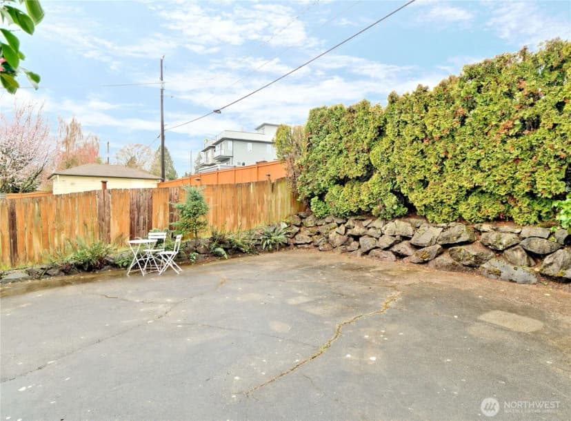 Property photo for 11027 Auburn Avenue S, Seattle photo 30
