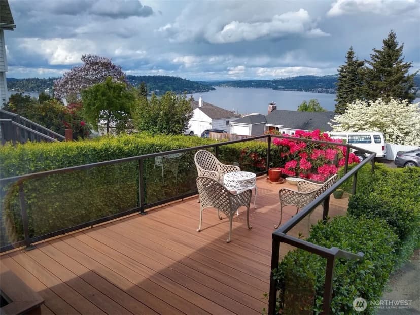 Property photo for 11027 Auburn Avenue S, Seattle photo 4