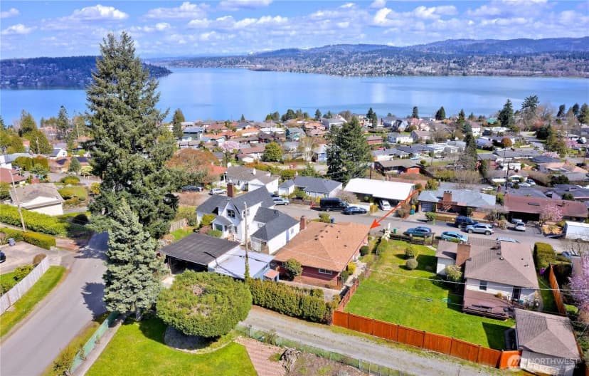 Property photo for 11027 Auburn Avenue S, Seattle photo 39