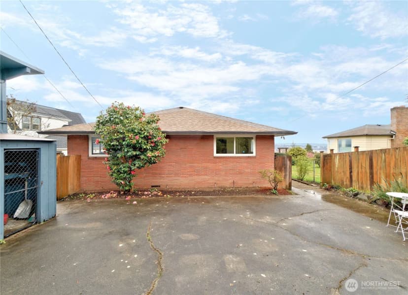 Property photo for 11027 Auburn Avenue S, Seattle photo 29