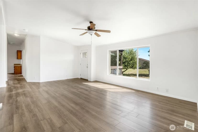 Property photo for 749 Ne North Ave, Wilbur photo 12