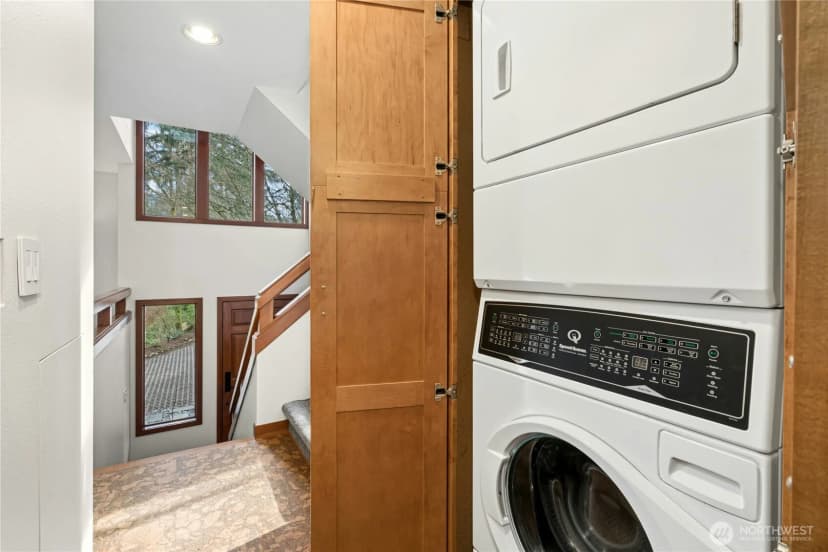 Property photo for 373 Mount Defiance Circle Sw, Issaquah photo 31