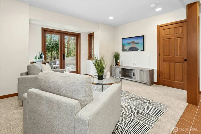 Property photo for 373 Mount Defiance Circle Sw, Issaquah photo 30