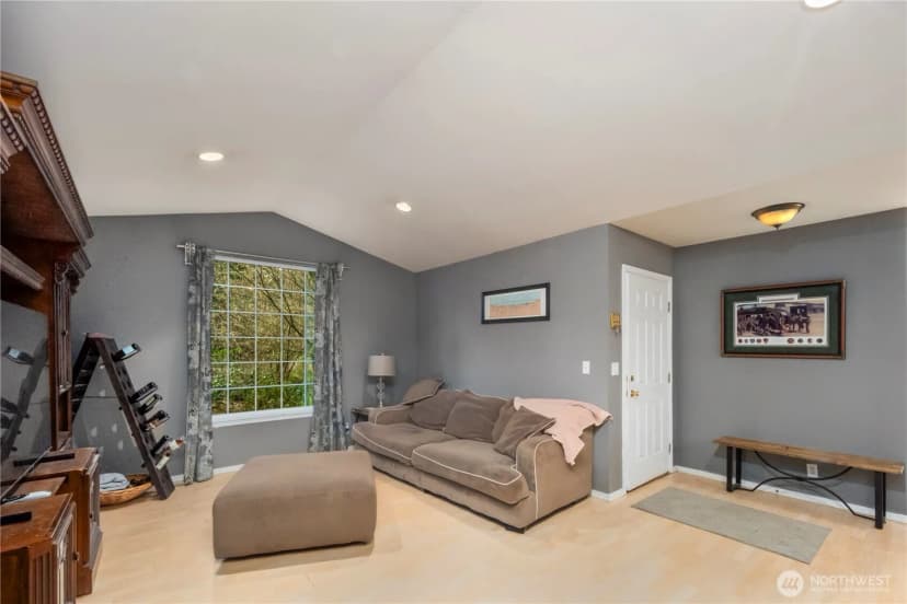 Property photo for 10405 Olympic Place, Anderson Island photo 4