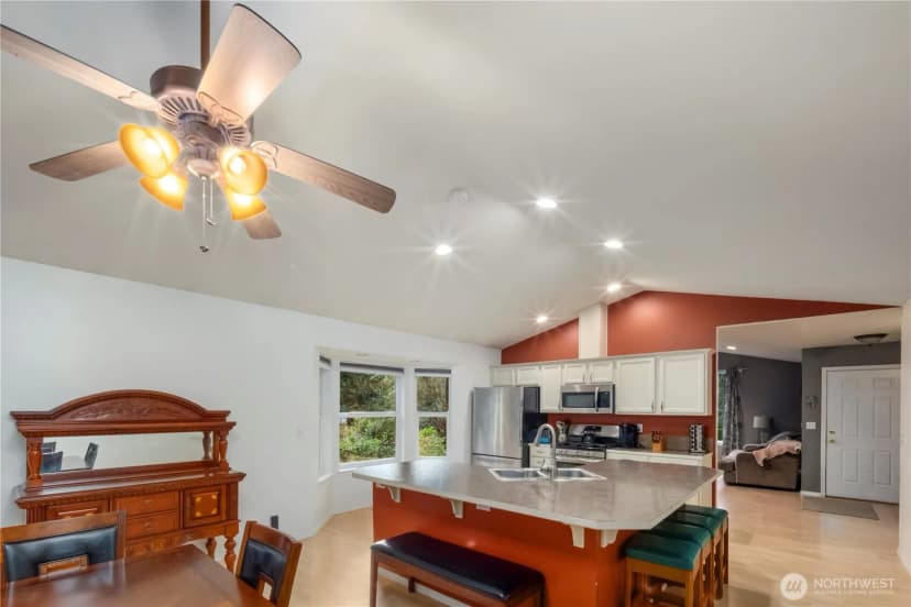 Property photo for 10405 Olympic Place, Anderson Island photo 5