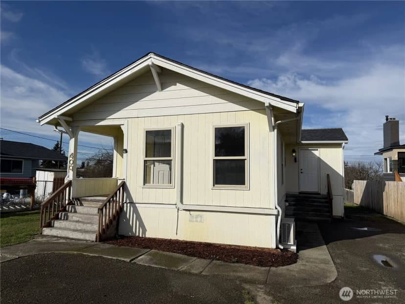 Property photo for 409 E Lopez Avenue, Port Angeles