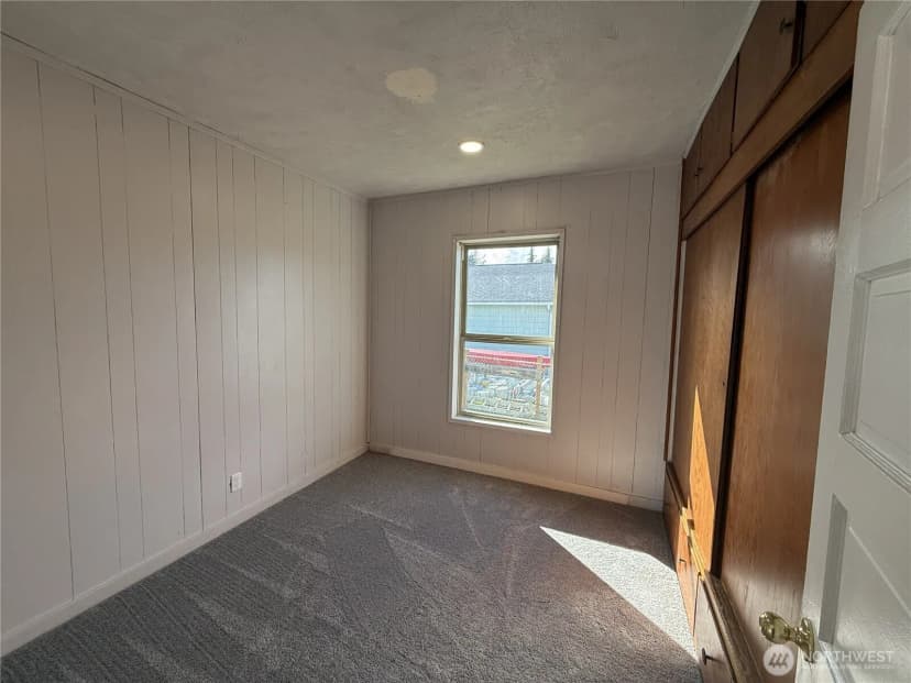 Property photo for 409 E Lopez Avenue, Port Angeles photo 6