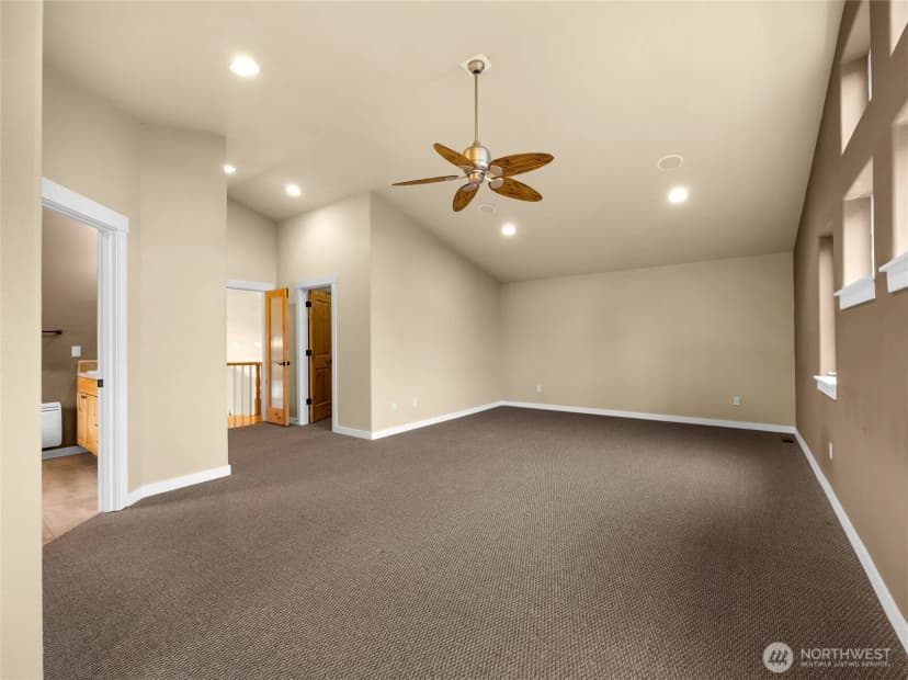 Property photo for 31102 J Place, Ocean Park photo 23