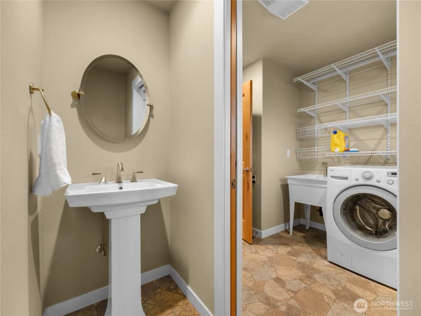 Property photo for 31102 J Place, Ocean Park photo 34