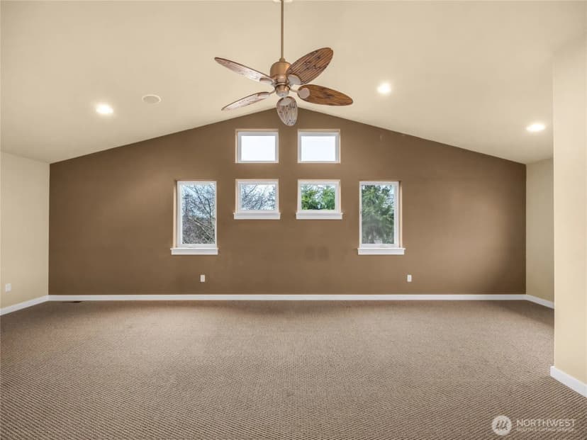 Property photo for 31102 J Place, Ocean Park photo 18
