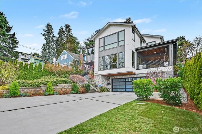 Property photo for 4615 52nd Avenue S, Seattle photo 3