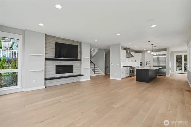 Property photo for 4615 52nd Avenue S, Seattle photo 5