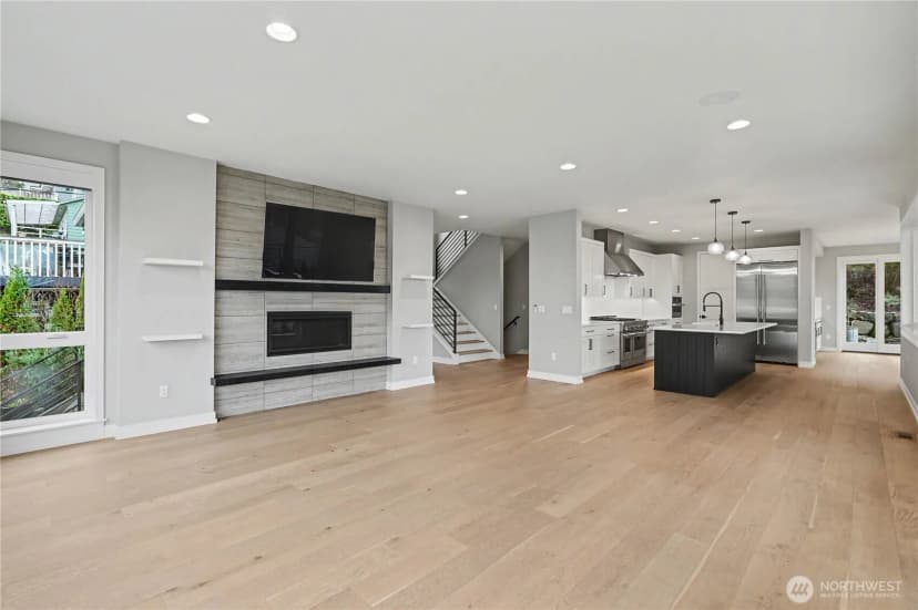 Property photo for 4615 52nd Avenue S, Seattle photo 5