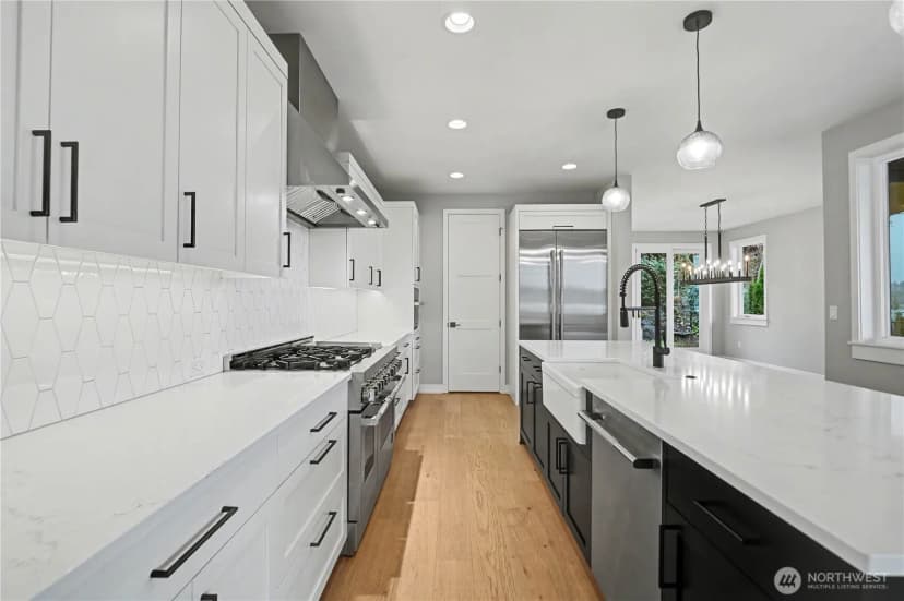 Property photo for 4615 52nd Avenue S, Seattle photo 11