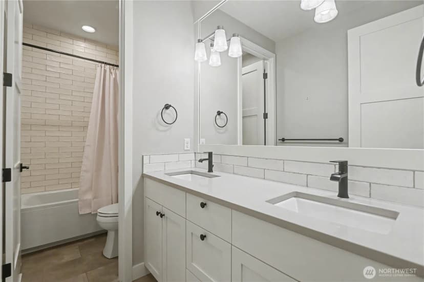 Property photo for 4615 52nd Avenue S, Seattle photo 23