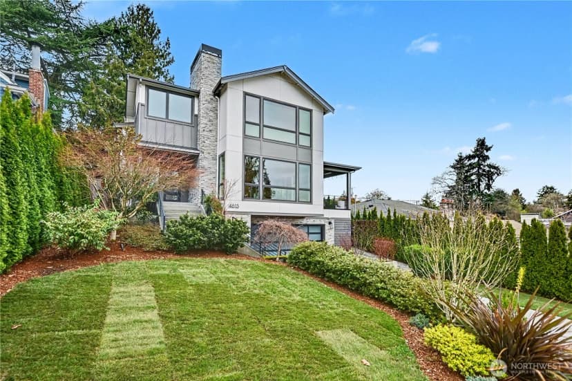 Property photo for 4615 52nd Avenue S, Seattle photo 2