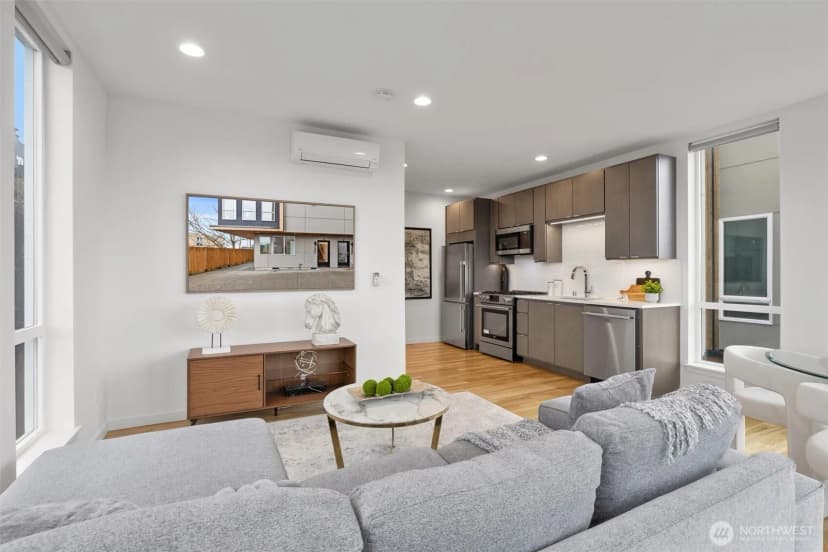 Property photo for 2409 W Boston Street #a, Seattle photo 10