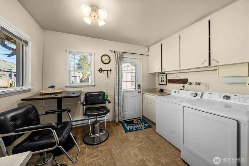 Property photo for 4509 Pacific Avenue, Tacoma photo 15