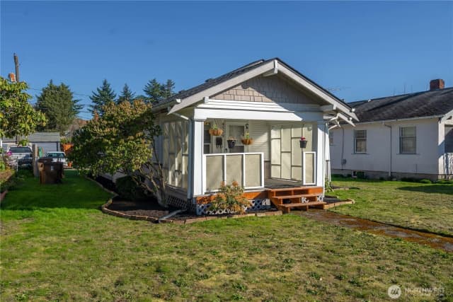 Property photo for 4509 Pacific Avenue, Tacoma photo 5