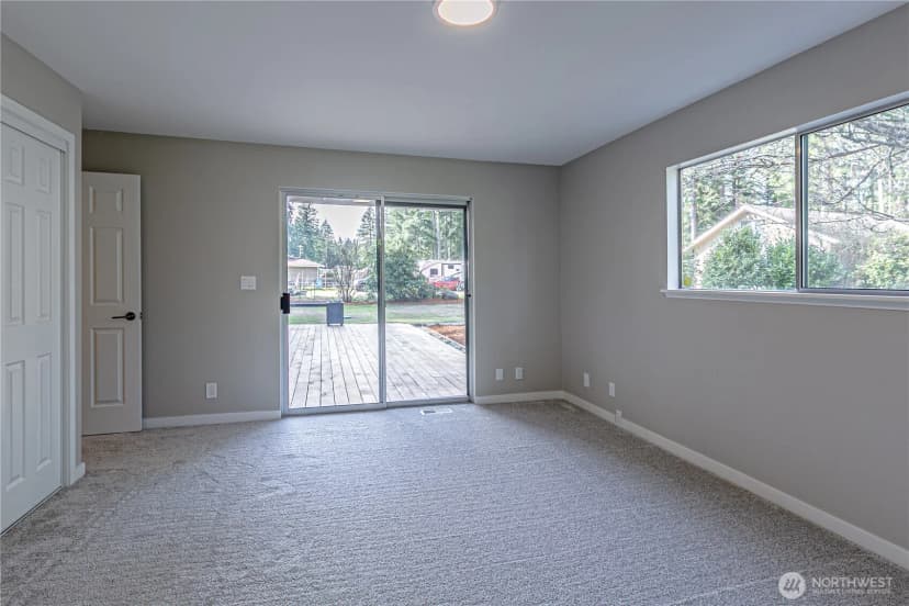 Property photo for 18056 Se 317th Street, Auburn photo 13