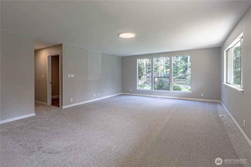 Property photo for 18056 Se 317th Street, Auburn photo 25