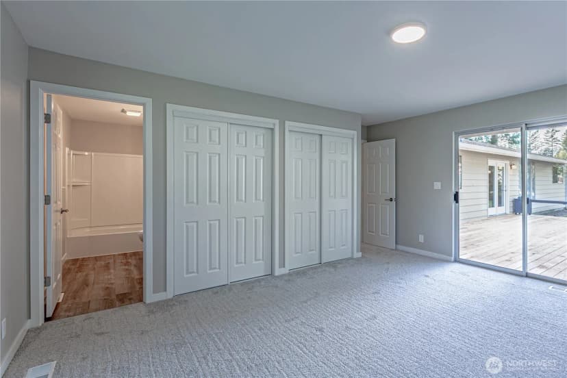 Property photo for 18056 Se 317th Street, Auburn photo 11