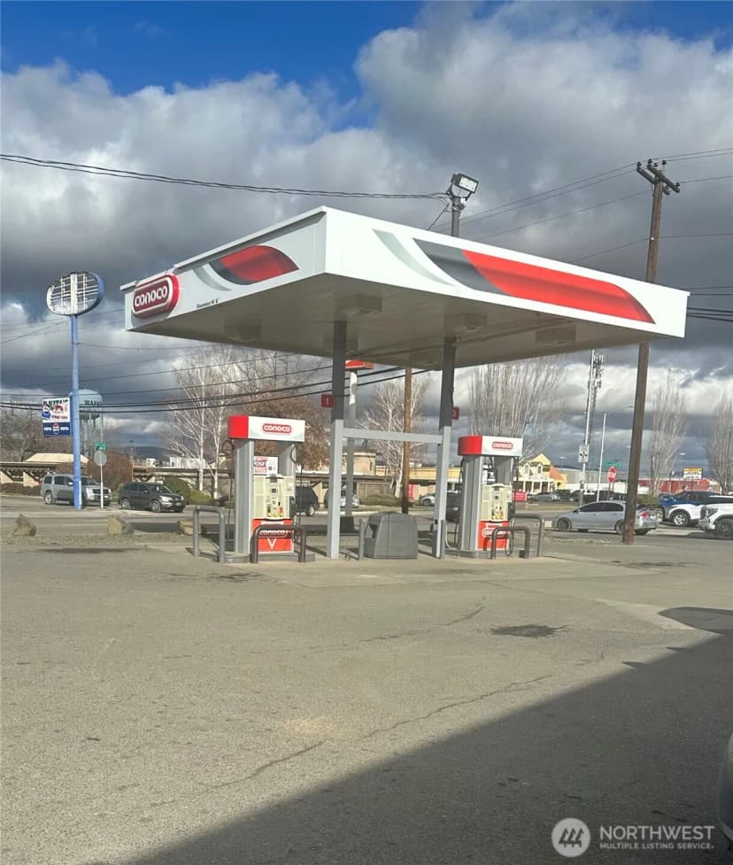 Property photo for 705 W 1st Street, Wapato