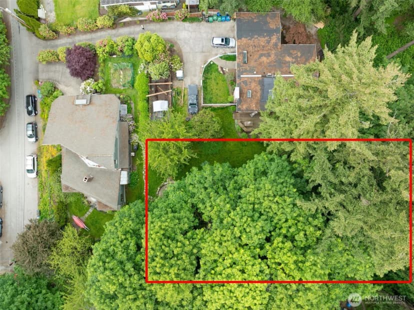 Property photo for 73 Xx Se 38th Street, Mercer Island photo 9