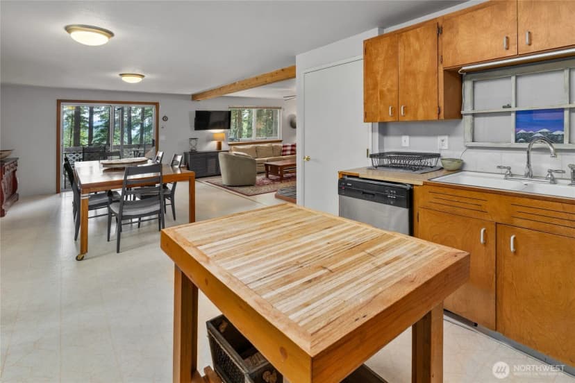 Property photo for 211 Indian Hill Road, Cle Elum photo 11