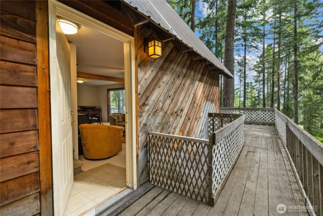 Property photo for 211 Indian Hill Road, Cle Elum photo 3