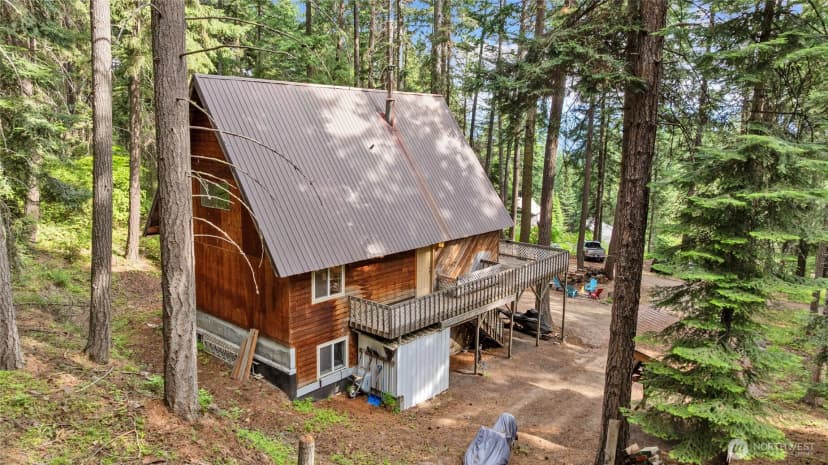 Property photo for 211 Indian Hill Road, Cle Elum photo 2