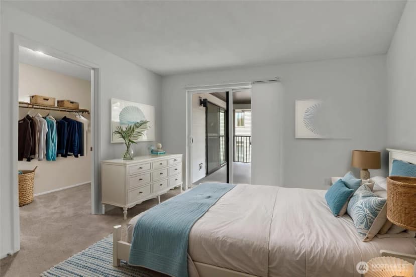 Property photo for 5000 California Avenue Sw #406, Seattle photo 13