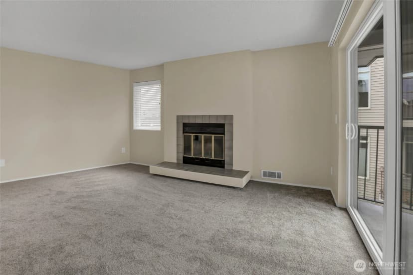 Property photo for 5000 California Avenue Sw #406, Seattle photo 8