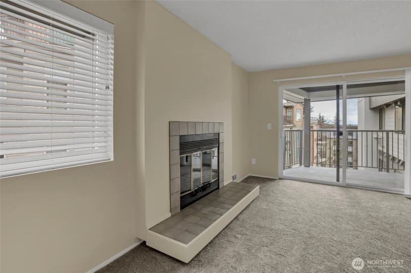 Property photo for 5000 California Avenue Sw #406, Seattle photo 7