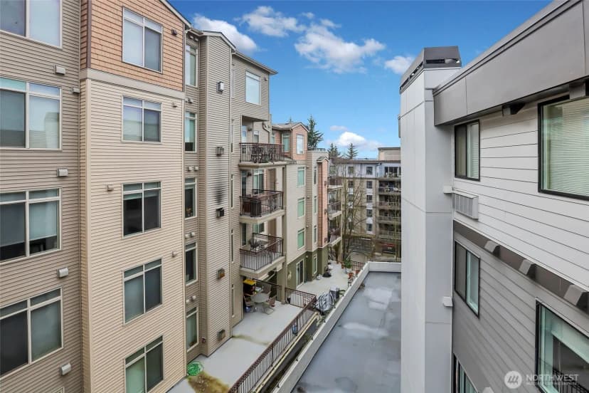 Property photo for 5000 California Avenue Sw #406, Seattle photo 16